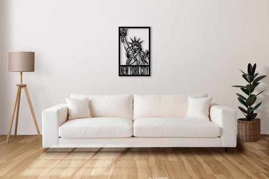 Statue of Liberty Metal Wall Art – New York City Decor, Modern Wall Sign, USA Travel Gift, Living Room Wall Art, American Flag Art